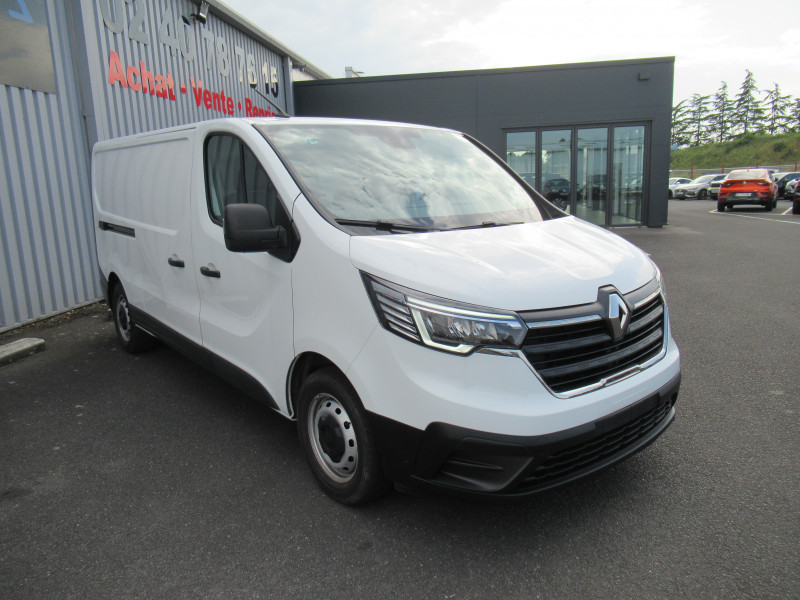 Photo 2 de l'offre de RENAULT TRAFIC III FG L2H1 3T 2.0 BLUE DCI 130CH CONFORT à 22490€ chez J'NOV AUTO