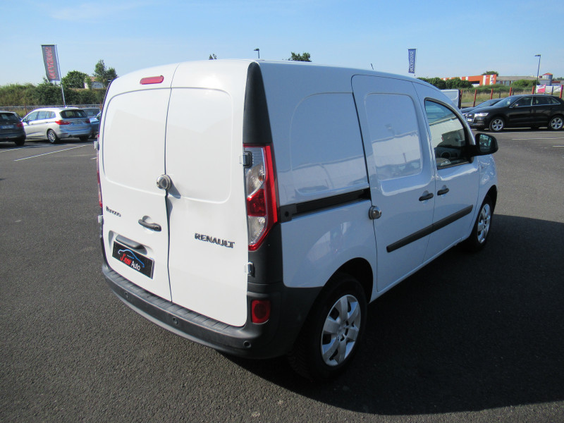 Photo 3 de l'offre de RENAULT KANGOO II EXPRESS 1.5 BLUE DCI 95CH EXTRA R-LINK à 12990€ chez J'NOV AUTO