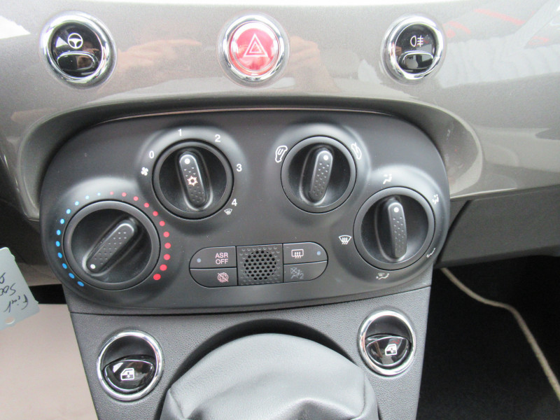 Photo 11 de l'offre de FIAT 500C 1.0 70CH BSG S&S DOLCEVITA à 12790€ chez J'NOV AUTO