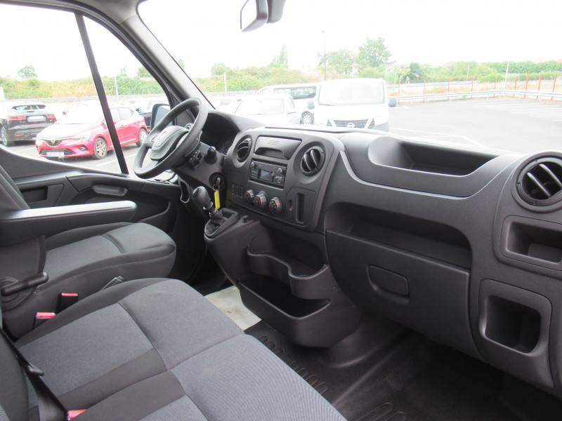 Photo 5 de l'offre de RENAULT MASTER III FG F3500 L2H2 2.3 DCI 145CH ENERGY GRAND CONFORT EURO6 à 17990€ chez J'NOV AUTO