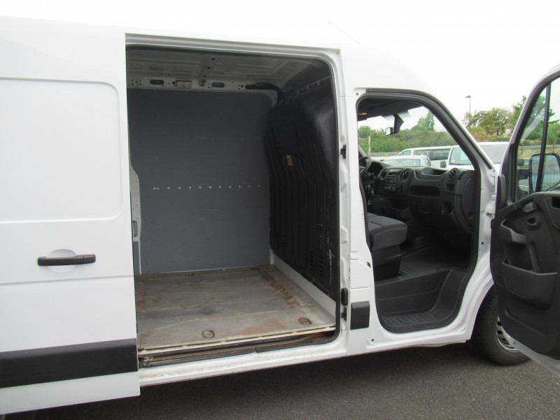 Photo 8 de l'offre de RENAULT MASTER III FG F3500 L2H2 2.3 DCI 145CH ENERGY GRAND CONFORT EURO6 à 17990€ chez J'NOV AUTO