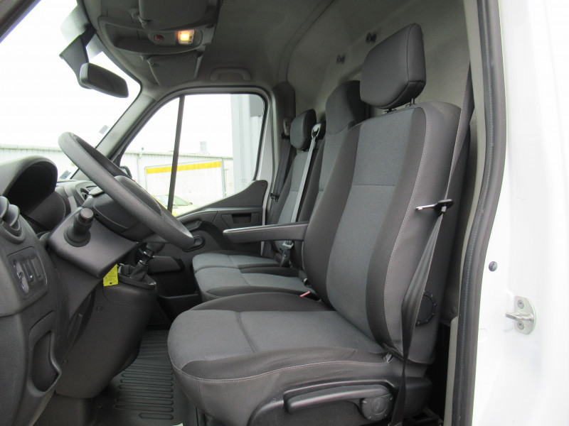Photo 6 de l'offre de RENAULT MASTER III FG F3500 L2H2 2.3 DCI 145CH ENERGY GRAND CONFORT EURO6 à 17990€ chez J'NOV AUTO