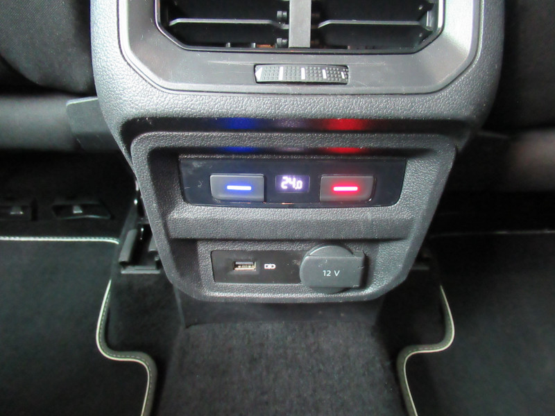 Photo 17 de l'offre de VOLKSWAGEN TIGUAN 2.0 TDI 150CH CONFORTLINE BUSINESS DSG7 EURO6D-T à 23490€ chez J'NOV AUTO