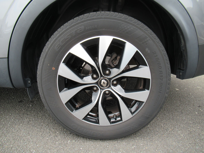 Photo 16 de l'offre de RENAULT ARKANA 1.3 TCE MILD HYBRID 140CH EQUILIBRE EDC -22 à 18990€ chez J'NOV AUTO