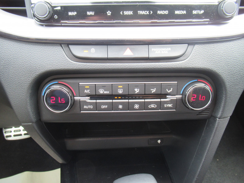 Photo 12 de l'offre de KIA XCEED 1.6 CRDI 136CH MHEV DESIGN DCT7 MY22 à 22490€ chez J'NOV AUTO