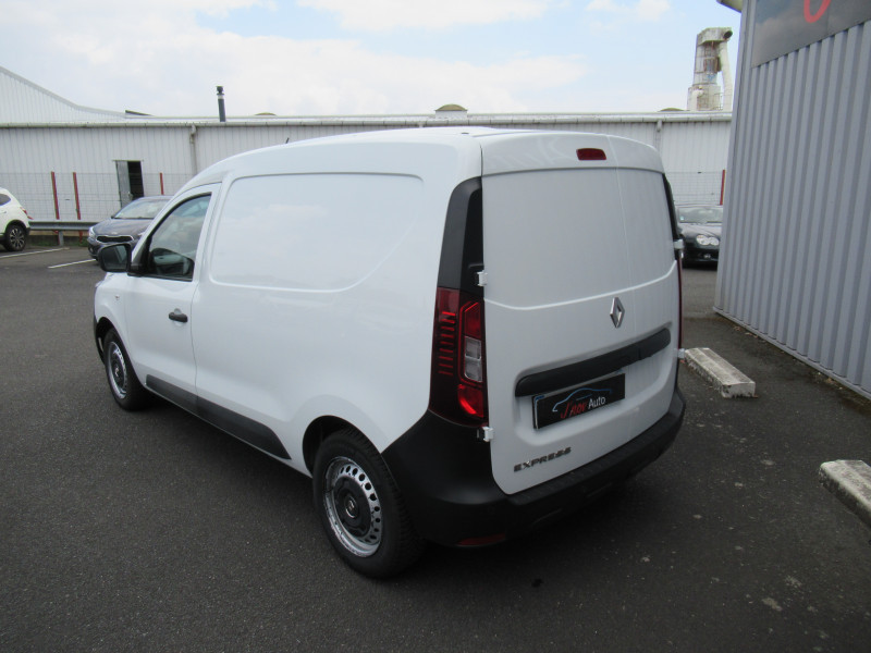 Photo 3 de l'offre de RENAULT EXPRESS VAN 1.3 TCE 100CH CONFORT à 14990€ chez J'NOV AUTO