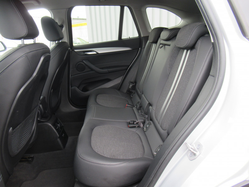 Photo 5 de l'offre de BMW X1 (F48) SDRIVE18D 150CH BUSINESS DESIGN à 23990€ chez J'NOV AUTO