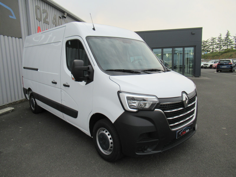Photo 2 de l'offre de RENAULT MASTER III FG F3300 L2H2 2.3 BLUE DCI 135CH GRAND CONFORT EURO6 à 24490€ chez J'NOV AUTO
