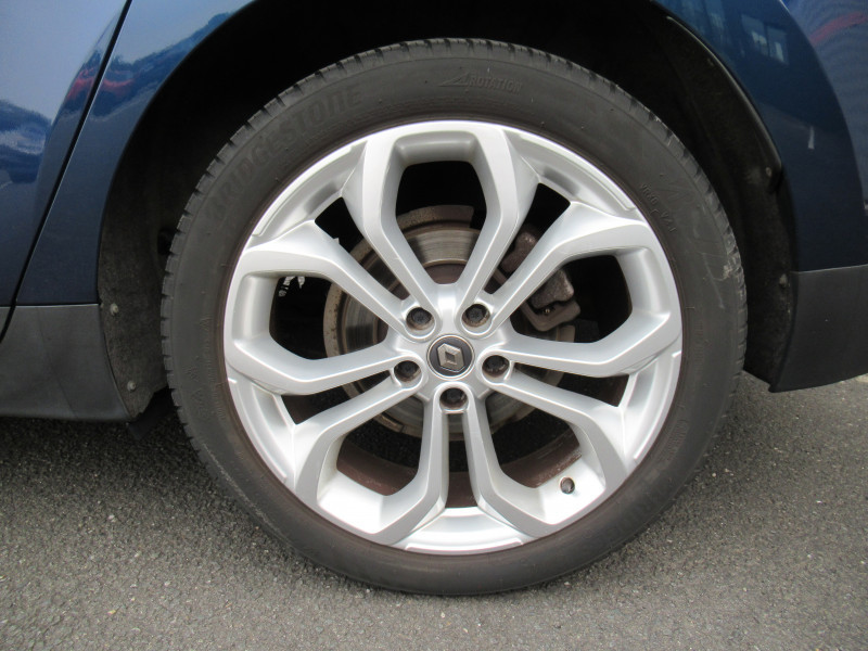 Photo 16 de l'offre de RENAULT GRAND SCENIC IV 1.7 BLUE DCI 120CH BUSINESS 7 PLACES - 21 à 16790€ chez J'NOV AUTO
