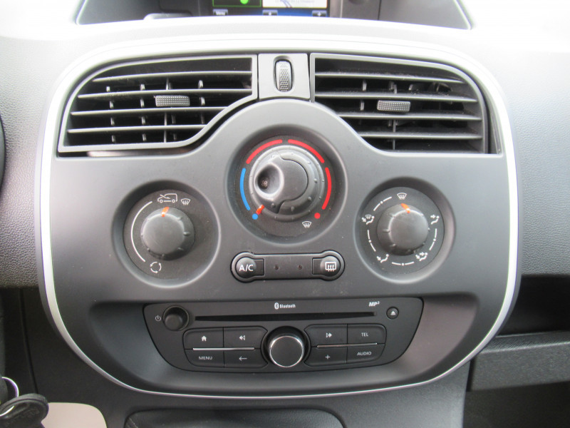 Photo 12 de l'offre de RENAULT KANGOO II EXPRESS 1.5 BLUE DCI 95CH EXTRA R-LINK à 13990€ chez J'NOV AUTO
