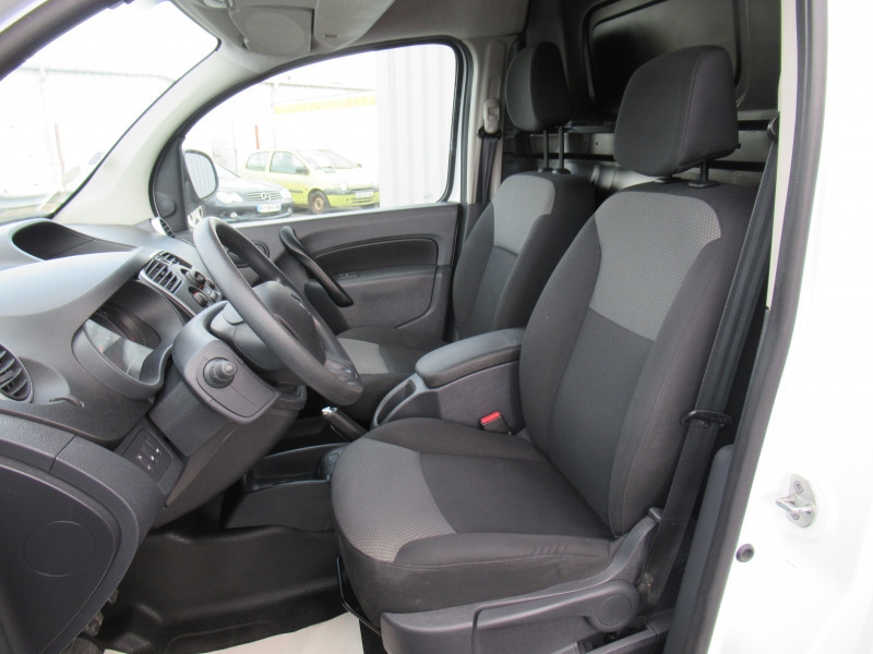 Photo 6 de l'offre de RENAULT KANGOO II EXPRESS 1.5 BLUE DCI 95CH EXTRA R-LINK à 13990€ chez J'NOV AUTO