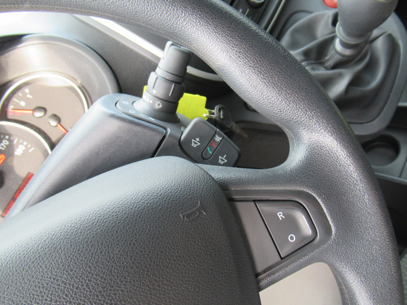 Photo 13 de l'offre de RENAULT KANGOO II EXPRESS 1.5 BLUE DCI 95CH EXTRA R-LINK à 13990€ chez J'NOV AUTO