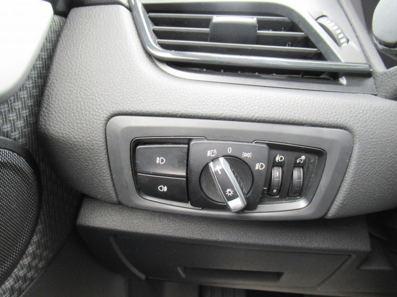 Photo 20 de l'offre de BMW SERIE 2 ACTIVETOURER (F45) 216DA 116CH  BUSINESS DESIGN DKG7 à 15990€ chez J'NOV AUTO