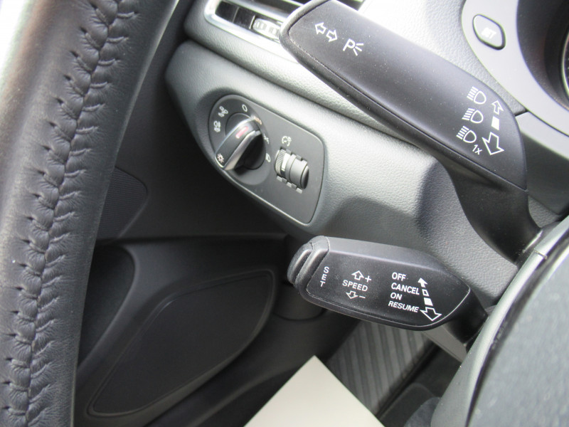 Photo 10 de l'offre de AUDI Q3 1.4 TFSI 150CH ULTRA COD AMBIENTE à 16490€ chez J'NOV AUTO