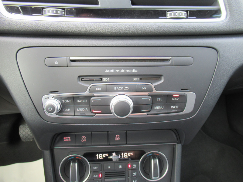 Photo 12 de l'offre de AUDI Q3 1.4 TFSI 150CH ULTRA COD AMBIENTE à 16490€ chez J'NOV AUTO