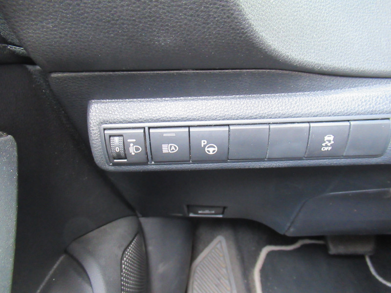 Photo 12 de l'offre de TOYOTA COROLLA TOURING SPT 184H DYNAMIC BUSINESS + PROGRAMME BEYOND ZERO ACADEMY MY22 à 21790€ chez J'NOV AUTO