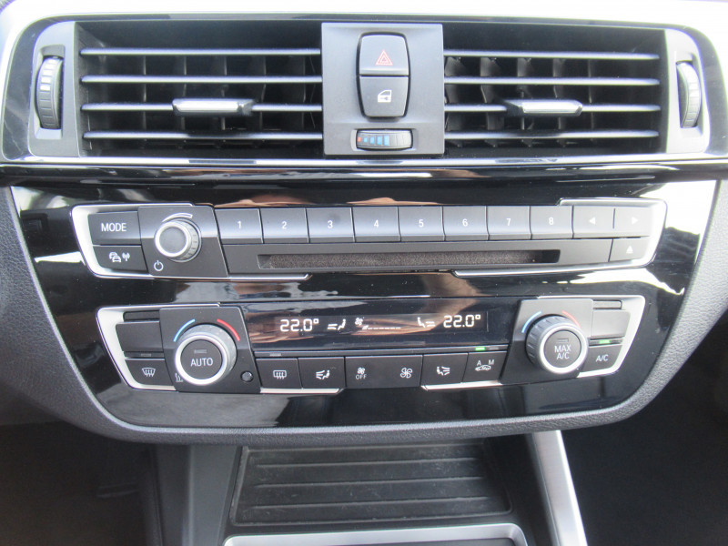 Photo 14 de l'offre de BMW SERIE 1 (F21/F20) 118DA 150CH M SPORT ULTIMATE 5P EURO6D-T à 20990€ chez J'NOV AUTO