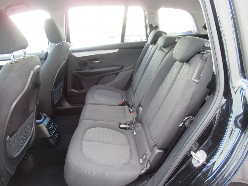 Photo 7 de l'offre de BMW SERIE 2 GRAN TOURER (F46) 218DA 150CH  BUSINESS DESIGN à 24990€ chez J'NOV AUTO