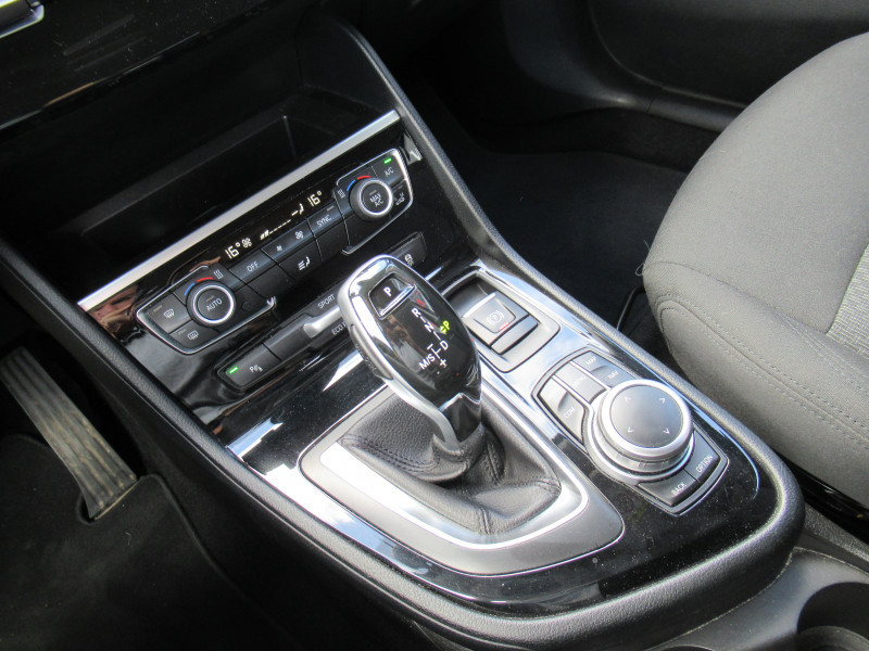 Photo 13 de l'offre de BMW SERIE 2 GRAN TOURER (F46) 218DA 150CH  BUSINESS DESIGN à 24990€ chez J'NOV AUTO