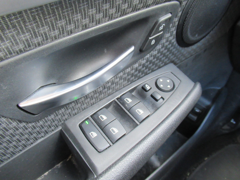 Photo 10 de l'offre de BMW SERIE 2 ACTIVETOURER (F45) 218IA 136CH BUSINESS DESIGN DKG7 à 21990€ chez J'NOV AUTO