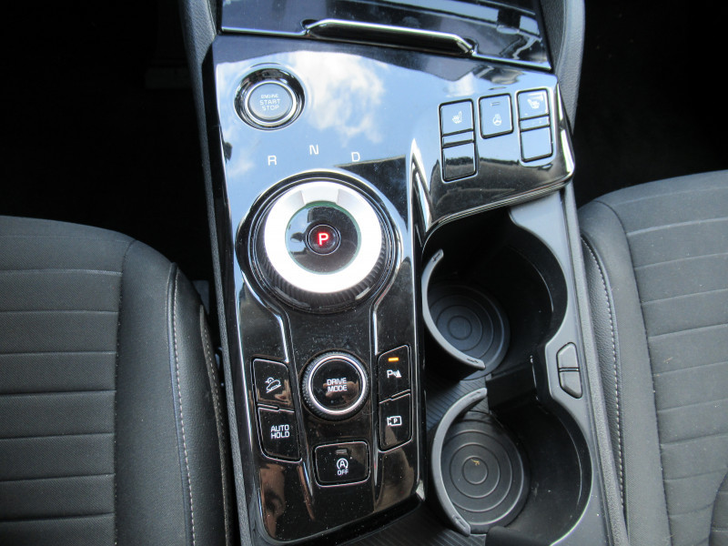 Photo 15 de l'offre de KIA SPORTAGE 1.6 CRDI 136CH MHEV  DESIGN DCT7 4X2 à 24990€ chez J'NOV AUTO