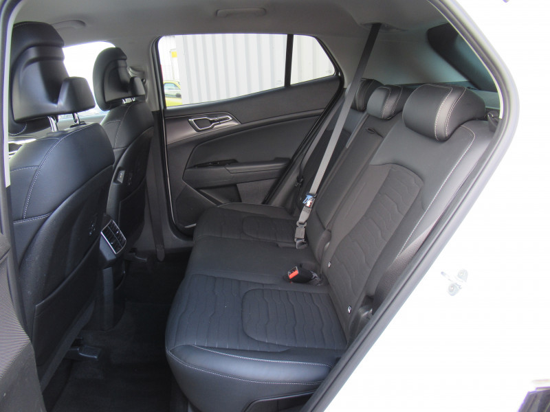 Photo 4 de l'offre de KIA SPORTAGE 1.6 CRDI 136CH MHEV  DESIGN DCT7 4X2 à 24990€ chez J'NOV AUTO
