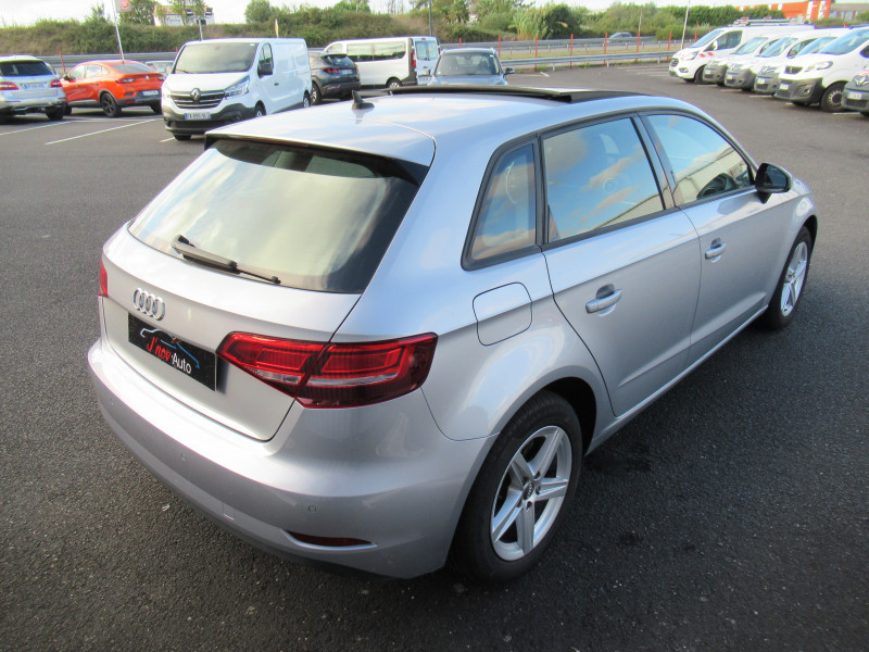 Photo 4 de l'offre de AUDI A3 SPORTBACK 1.0 TFSI 115CH BUSINESS LINE S TRONIC 7 à 19990€ chez J'NOV AUTO