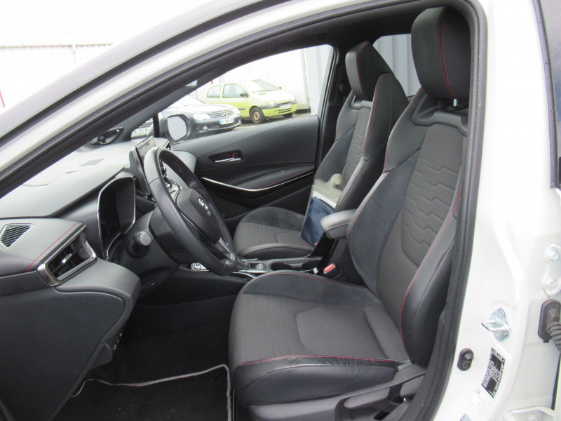 Photo 7 de l'offre de TOYOTA COROLLA 122H COLLECTION MY21 à 20990€ chez J'NOV AUTO