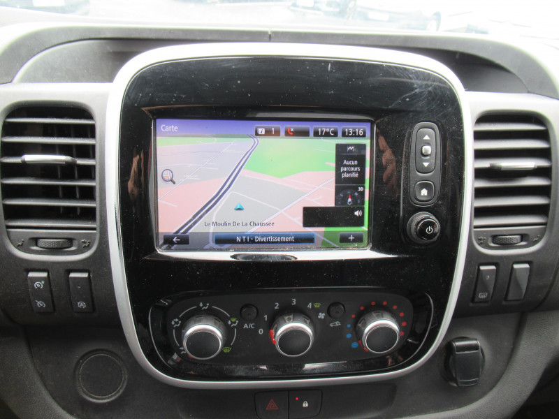 Photo 8 de l'offre de RENAULT TRAFIC III FG L2H1 1300 2.0 DCI 145CH ENERGY GRAND CONFORT E6 à 20990€ chez J'NOV AUTO