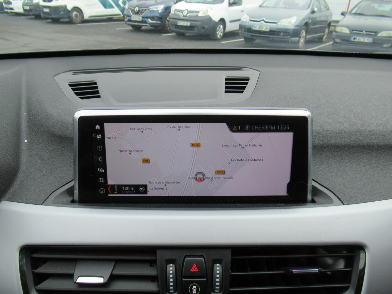 Photo 8 de l'offre de BMW X1 (F48) SDRIVE18DA 150CH BUSINESS DESIGN à 25490€ chez J'NOV AUTO