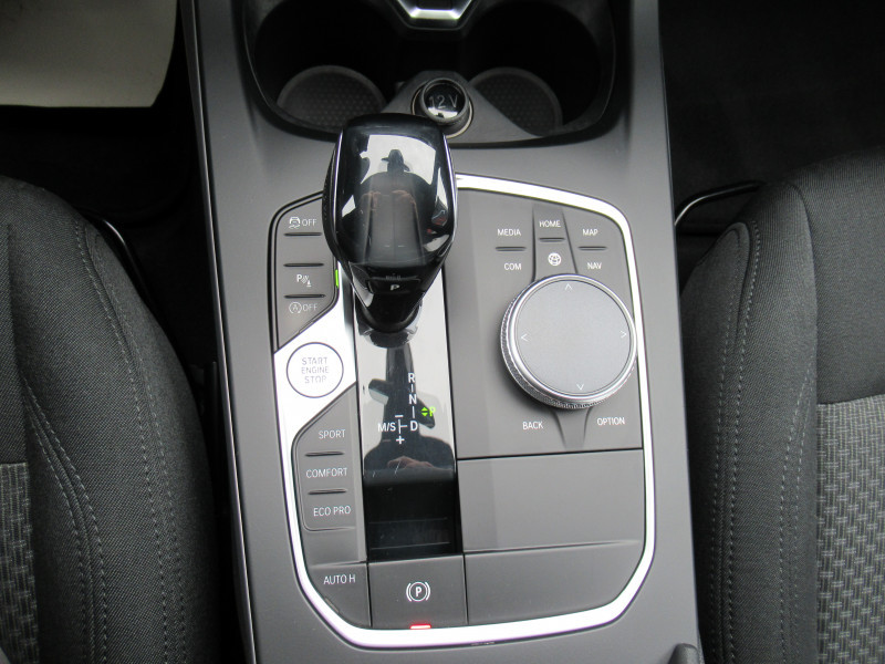 Photo 18 de l'offre de BMW SERIE 1 (F40) 116DA 116CH BUSINESS DESIGN DKG7 à 21490€ chez J'NOV AUTO