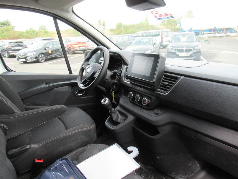 Photo 5 de l'offre de RENAULT TRAFIC III FG L2H1 3T 2.0 BLUE DCI 130CH GRAND CONFORT à 23990€ chez J'NOV AUTO