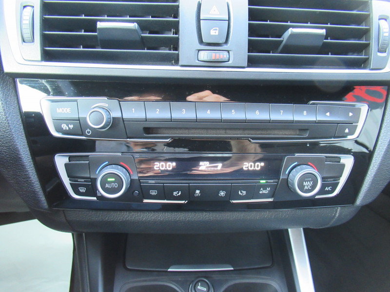 Photo 12 de l'offre de BMW SERIE 2 CABRIOLET (F23) 218D 150CH M SPORT à 20990€ chez J'NOV AUTO