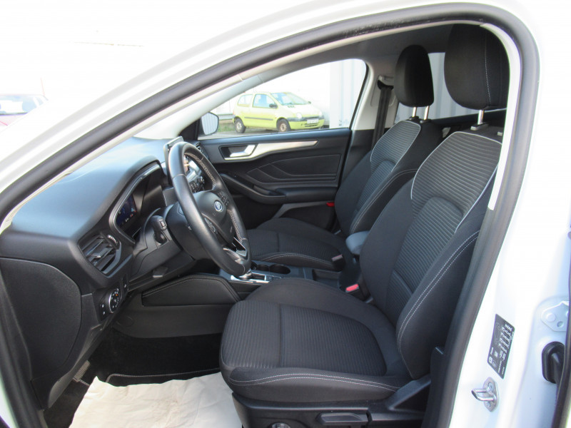 Photo 7 de l'offre de FORD FOCUS SW 1.5 ECOBLUE 120CH TITANIUM X BVA à 16990€ chez J'NOV AUTO