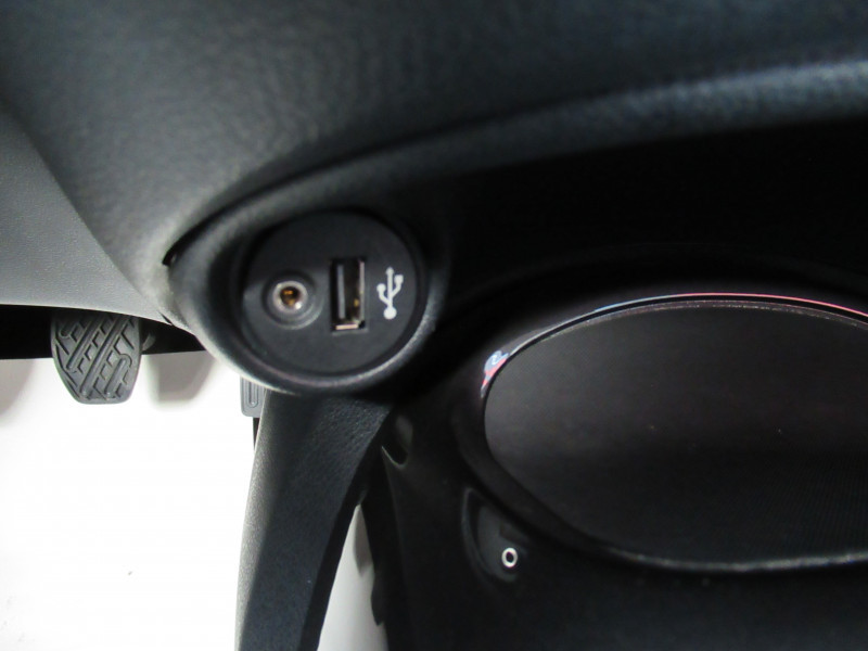 Photo 15 de l'offre de NISSAN JUKE 1.5 DCI 110CH N-CONNECTA 2018 à 10990€ chez J'NOV AUTO