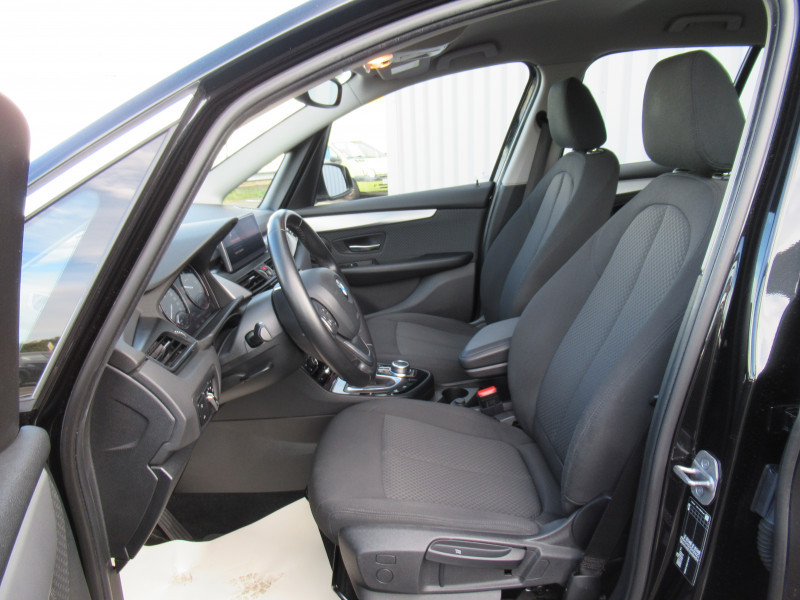 Photo 8 de l'offre de BMW SERIE 2 GRAN TOURER (F46) 218DA 150CH  BUSINESS DESIGN à 24990€ chez J'NOV AUTO