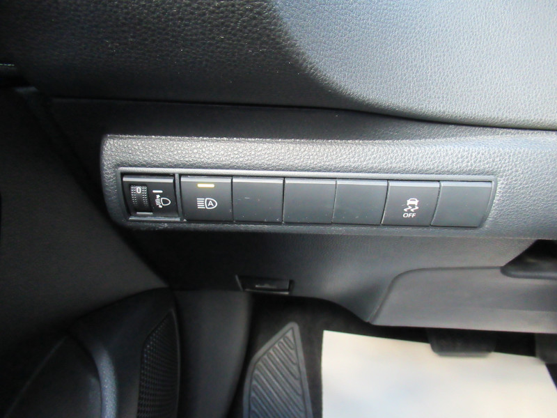 Photo 13 de l'offre de TOYOTA COROLLA TOURING SPT 184H GR SPORT MY21 à 23790€ chez J'NOV AUTO