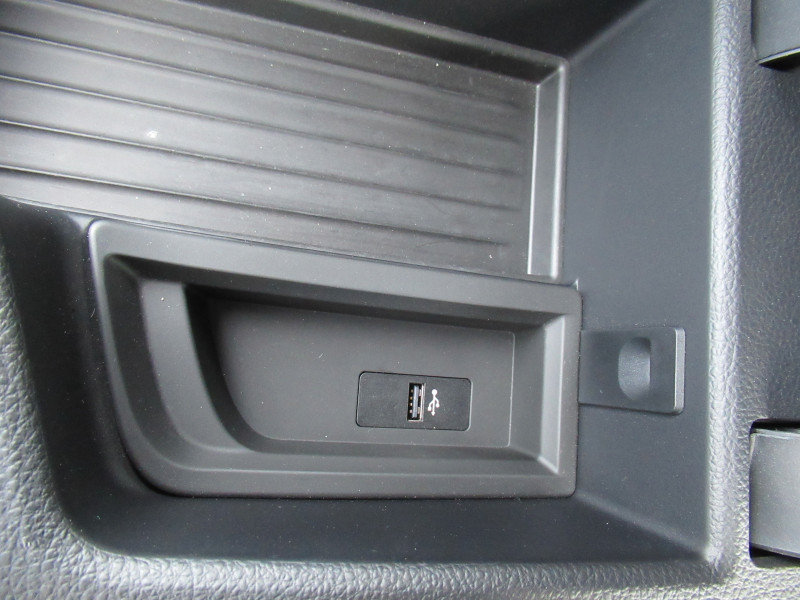 Photo 18 Bmw SERIE 4 GRAN COUPE (F36) 420IA 184CH M SPORT Essence GRIS FONCE METAL en vente chez J'NOV AUTO Photo 18 de l'offre de BMW SERIE 4 GRAN COUPE (F36) 420IA 184CH M SPORT à 32990€ chez J'NOV AUTO