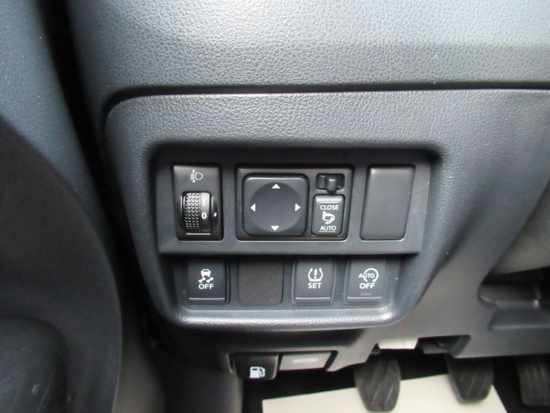 Photo 14 de l'offre de NISSAN JUKE 1.5 DCI 110CH N-CONNECTA 2018 à 10990€ chez J'NOV AUTO