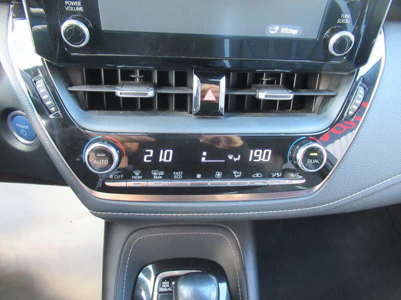 Photo 11 de l'offre de TOYOTA COROLLA TOURING SPT 184H GR SPORT MY21 à 23790€ chez J'NOV AUTO