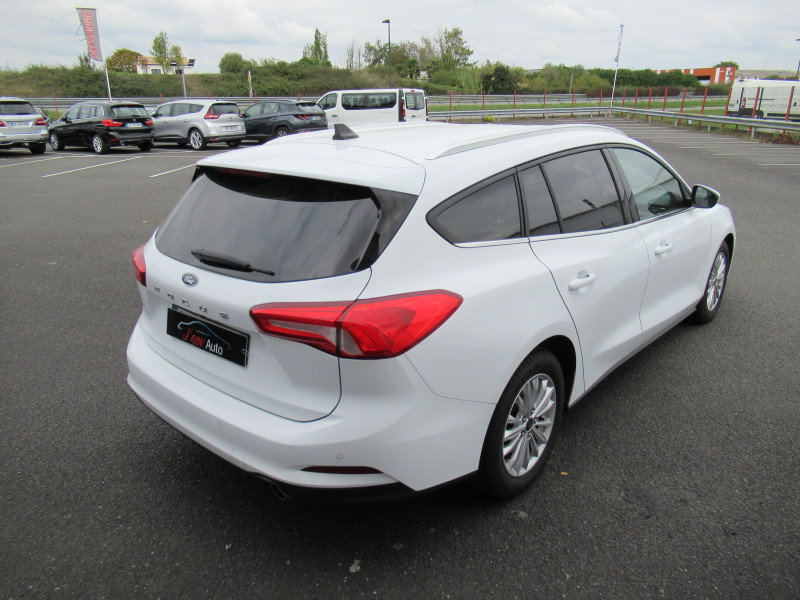 Photo 4 de l'offre de FORD FOCUS SW 1.5 ECOBLUE 120CH TITANIUM X BVA à 16990€ chez J'NOV AUTO