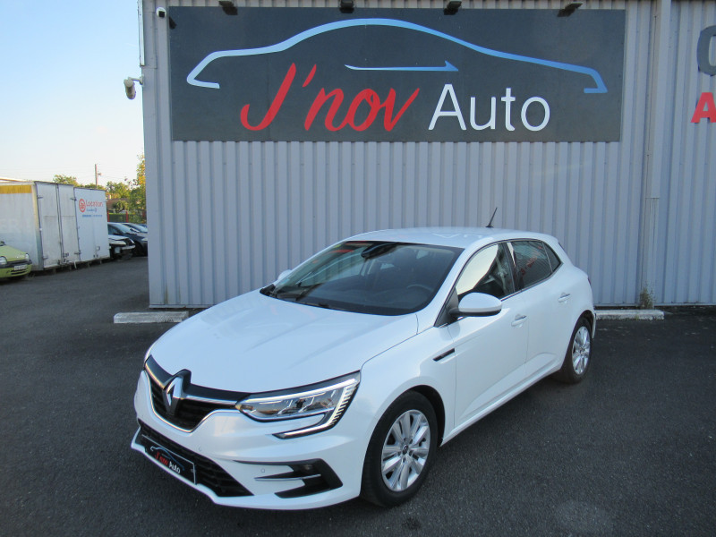 Renault MEGANE IV 1.5 BLUE DCI 115CH BUSINESS Diesel BLANC NACRE Occasion à vendre