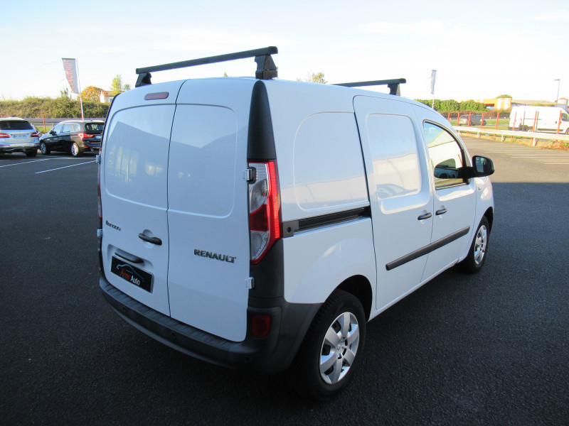 Photo 4 de l'offre de RENAULT KANGOO II EXPRESS 1.5 BLUE DCI 95CH EXTRA R-LINK à 10490€ chez J'NOV AUTO