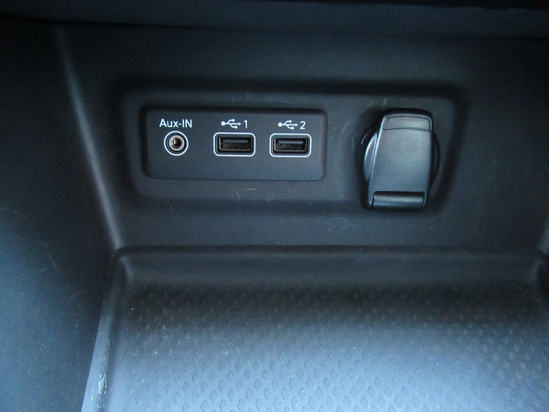 Photo 15 Renault MEGANE IV ESTATE 1.5 BLUE DCI 115CH BUSINESS EDC -21N Diesel GRIS FONCE METAL en vente chez J'NOV AUTO Photo 15 de l'offre de RENAULT MEGANE IV ESTATE 1.5 BLUE DCI 115CH BUSINESS EDC -21N à 15790€ chez J'NOV AUTO
