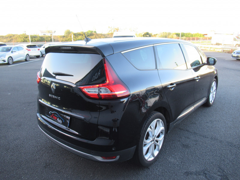 Photo 4 de l'offre de RENAULT GRAND SCENIC IV 1.7 BLUE DCI 120CH BUSINESS EDC 7 PLACES à 18790€ chez J'NOV AUTO