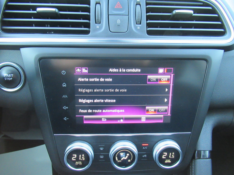 Photo 9 Renault KADJAR 1.5 BLUE DCI 115CH BUSINESS EDC Diesel GRIS CLAIR METAL en vente chez J'NOV AUTO Photo 9 de l'offre de RENAULT KADJAR 1.5 BLUE DCI 115CH BUSINESS EDC à 18490€ chez J'NOV AUTO
