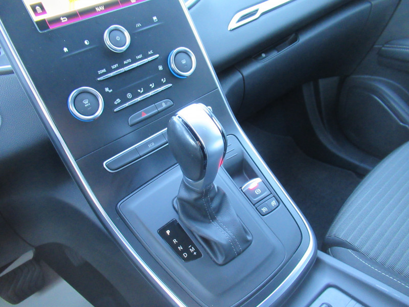 Photo 18 de l'offre de RENAULT GRAND SCENIC IV 1.7 BLUE DCI 120CH BUSINESS EDC 7 PLACES à 18790€ chez J'NOV AUTO