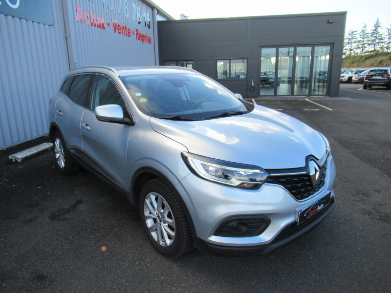 Photo 2 Renault KADJAR 1.5 BLUE DCI 115CH BUSINESS EDC Diesel GRIS CLAIR METAL en vente chez J'NOV AUTO Photo 2 de l'offre de RENAULT KADJAR 1.5 BLUE DCI 115CH BUSINESS EDC à 18490€ chez J'NOV AUTO