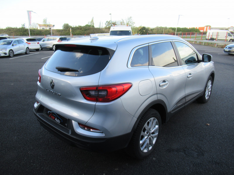 Photo 4 Renault KADJAR 1.5 BLUE DCI 115CH BUSINESS EDC Diesel GRIS CLAIR METAL en vente chez J'NOV AUTO Photo 4 de l'offre de RENAULT KADJAR 1.5 BLUE DCI 115CH BUSINESS EDC à 18490€ chez J'NOV AUTO