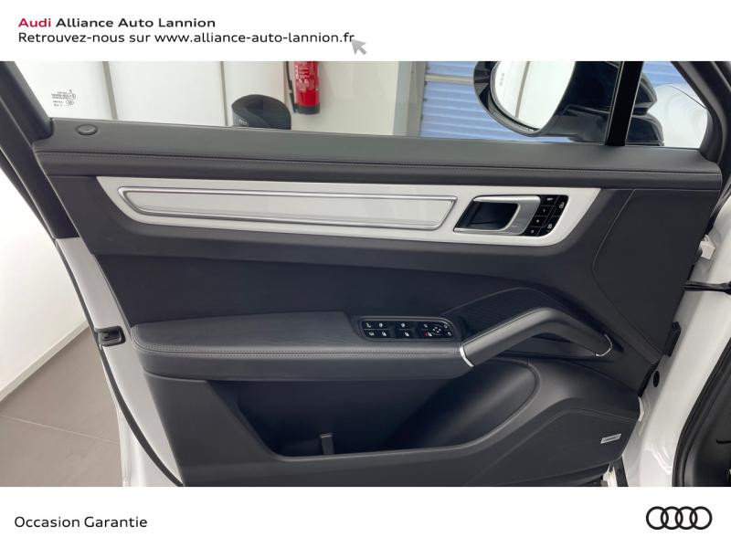 Photo 18 de l'offre de PORSCHE Cayenne 3.0 462ch E-Hybrid Euro6d-T à 104900€ chez Alliance Auto – Audi Lannion